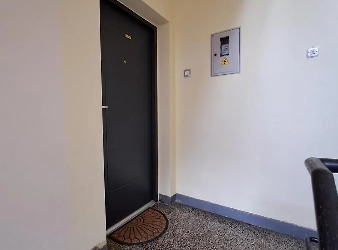 Yulia Apartament *