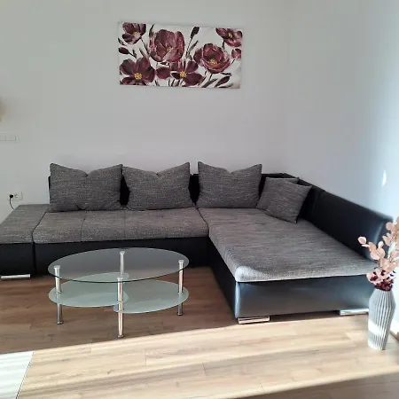 Apartment Yulia Pula