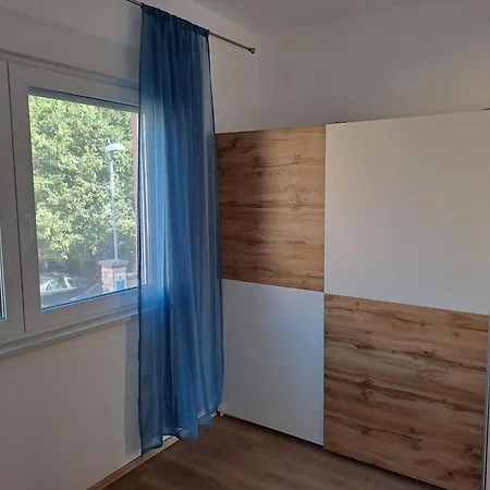 Apartment Yulia Pula