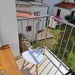 Yulia * Πούλα